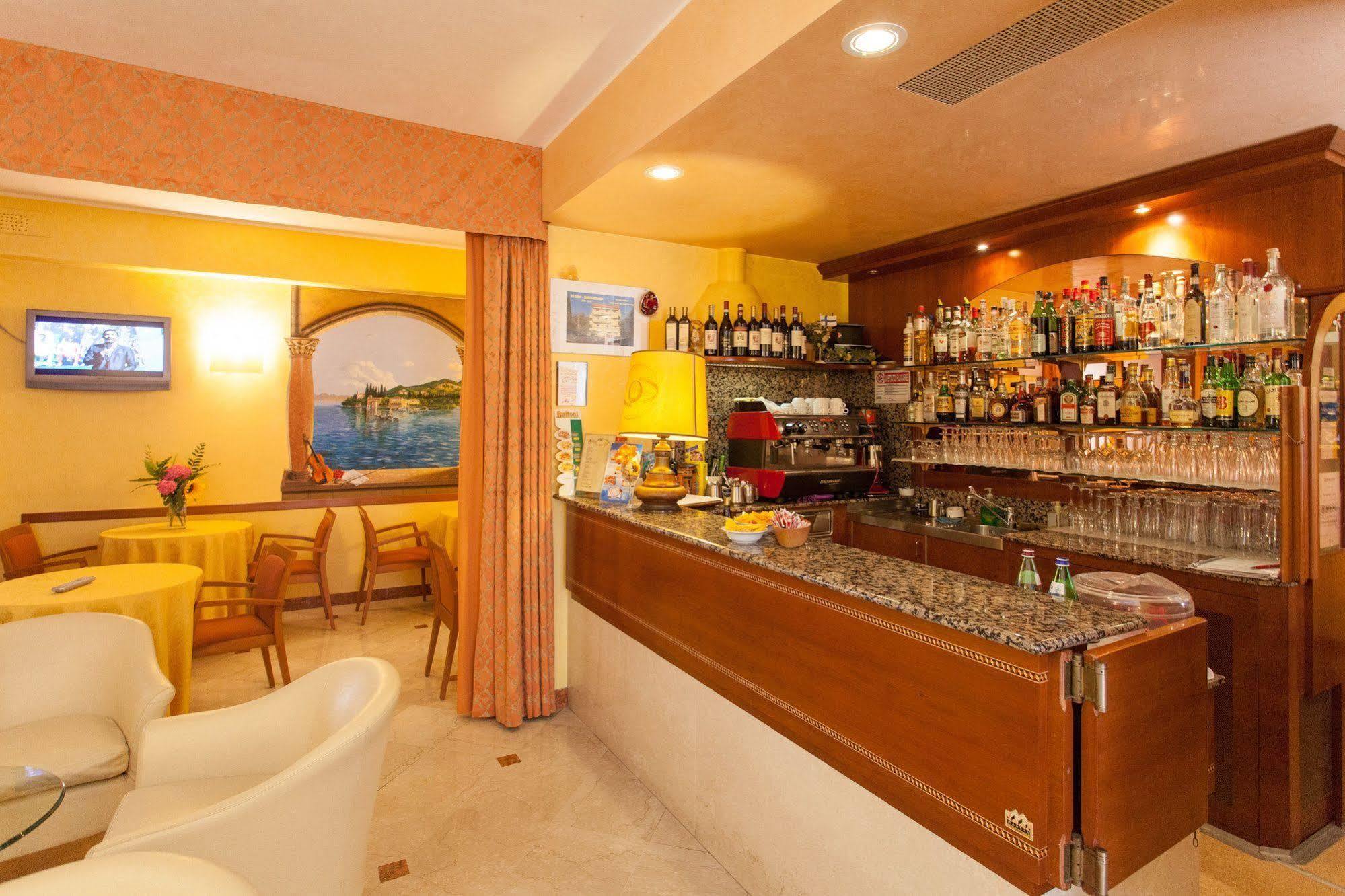 Hotel Gardenia & Villa Charme Adults Friendly 4Star Service Bardolino Exteriér fotografie